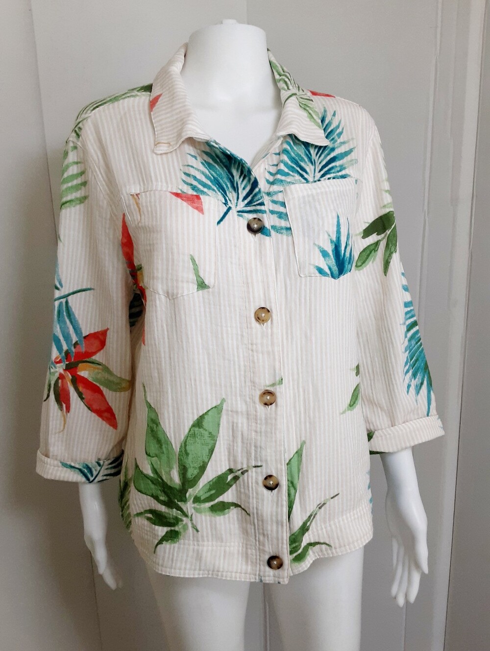 CHICO'S 100% Cotton Tropical Print Striped Button-Down 3 Qtr Sleeve Shirt Sz 2 - Picture 2 of 7